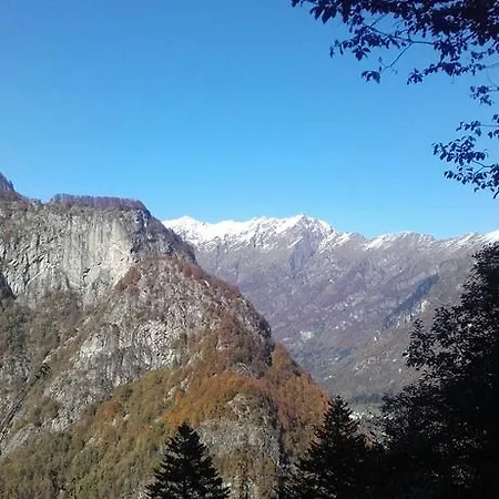 Apartment Fra' Dolcino Piode